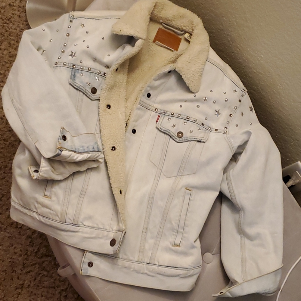Levis jean jacket